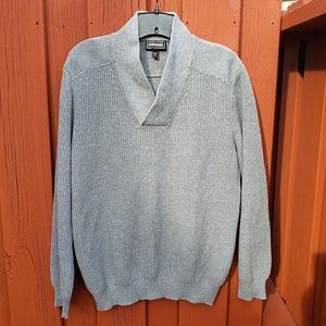 Express 100% Cotton L V-Neck Sweater